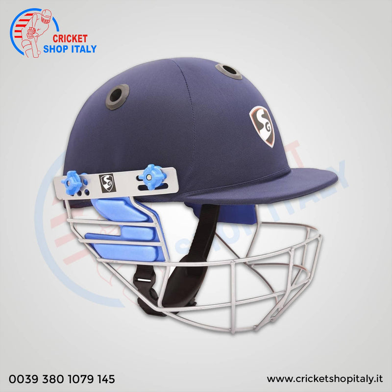 SG Aeroselect Cricket Helmet 1